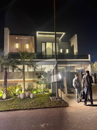 ڈی ایچ اے فیز 5 ڈیفنس (ڈی ایچ اے),لاہور میں 6 کمروں کا 1 کنال مکان 28.5 کروڑ میں برائے فروخت۔ ڈی ایچ اے فیز 5 ڈیفنس (ڈی ایچ اے),لاہور میں 6 کمروں کا 1 کنال مکان 28.5 کروڑ میں برائے فروخت۔