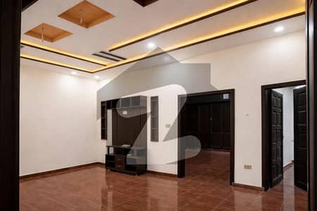 اجوا گارڈن جہانگی والا روڈ,بہاولپور میں 5 کمروں کا 5 مرلہ مکان 60.0 ہزار میں کرایہ پر دستیاب ہے۔