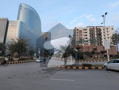 سماما سٹار مال اینڈ ریزیڈینسی گلبرگ گرینز,گلبرگ,اسلام آباد میں 3 کمروں کا 5 مرلہ فلیٹ 1.85 کروڑ میں برائے فروخت۔