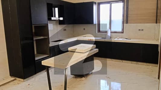 ڈی ایچ اے فیز 8 ڈی ایچ اے ڈیفینس,کراچی میں 4 کمروں کا 12 مرلہ مکان 11.5 کروڑ میں برائے فروخت۔