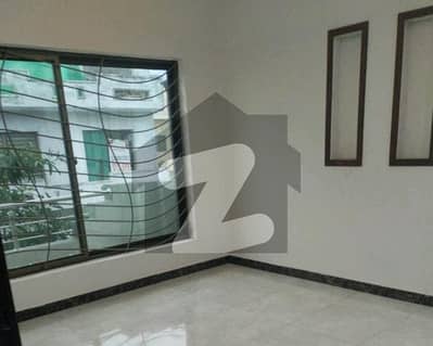 House In D-12 For rent