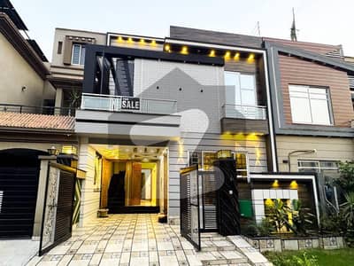 5 MARLA BEAUTIFULL HOUSE FOR SALE BAHRIA TOWN LAHORE