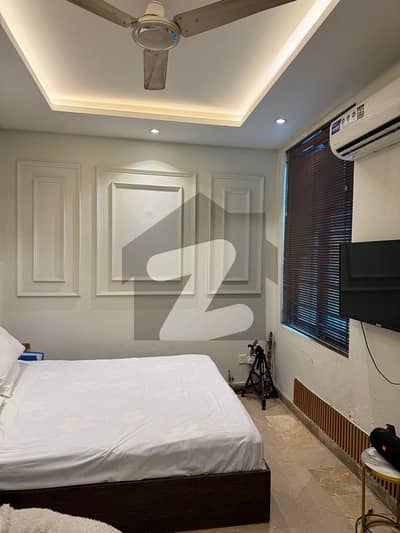 ایف ۔ 11 اسلام آباد میں 2 کمروں کا 5 مرلہ فلیٹ 1.6 لاکھ میں کرایہ پر دستیاب ہے۔