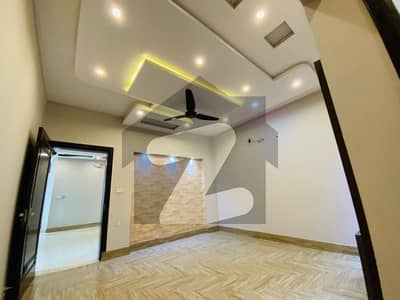 Prominently-Located Prime Location 10 Marla Upper Portion Available In Citi Housing Society