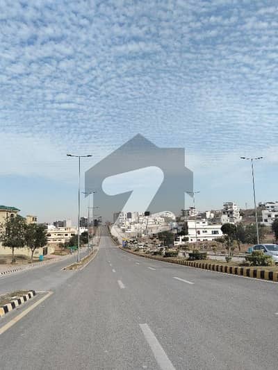 ڈی ایچ اے فیز 5 - سیکٹر ڈی ڈی ایچ اے ڈیفینس فیز 5,ڈی ایچ اے ڈیفینس,اسلام آباد میں 1 کنال رہائشی پلاٹ 3.2 کروڑ میں برائے فروخت۔