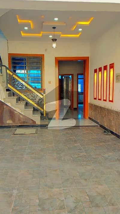 ائیرپورٹ ہاؤسنگ سوسائٹی - سیکٹر 4 ائیرپورٹ ہاؤسنگ سوسائٹی,راولپنڈی میں 3 کمروں کا 6 مرلہ مکان 1.6 کروڑ میں برائے فروخت۔ ائیرپورٹ ہاؤسنگ سوسائٹی - سیکٹر 4 ائیرپورٹ ہاؤسنگ سوسائٹی,راولپنڈی میں 3 کمروں کا 6 مرلہ مکان 1.6 کروڑ میں برائے فروخت۔