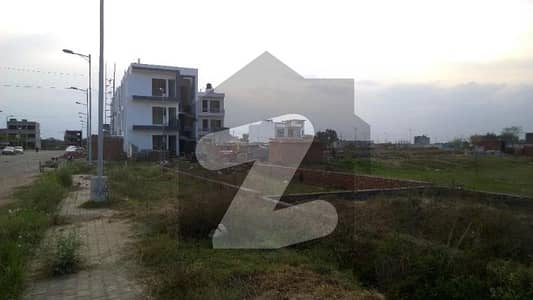 7 MARLA INCREDIBLE COMMERCIAL PLOT IN PHASE 1 IN MINIMUM RATE