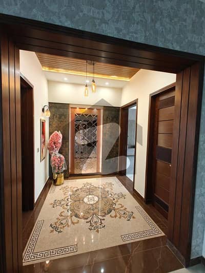 CORNER ONE KANAL BRAND NEW HOUSE ULTRA MODREN DESGINE CORNER ONE KANAL BRAND NEW HOUSE ULTRA MODREN DESGINE