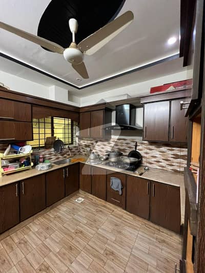 بحریہ ٹاؤن فیز 8 ۔ رفیع بلاک بحریہ ٹاؤن فیز 8,بحریہ ٹاؤن راولپنڈی,راولپنڈی میں 3 کمروں کا 5 مرلہ مکان 1.95 کروڑ میں برائے فروخت۔