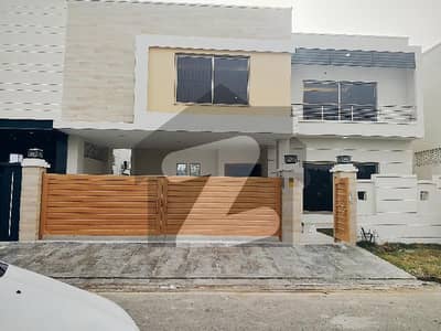 عسکری 10 عسکری,لاہور میں 5 کمروں کا 15 مرلہ مکان 2.86 لاکھ میں کرایہ پر دستیاب ہے۔