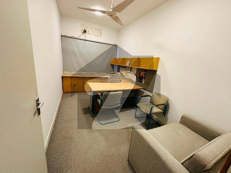 طارق روڈ کراچی میں 1 مرلہ دکان 60.0 ہزار میں کرایہ پر دستیاب ہے۔ طارق روڈ کراچی میں 1 مرلہ دکان 60.0 ہزار میں کرایہ پر دستیاب ہے۔