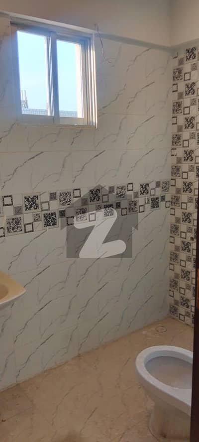 راحت کمرشل ایریا ڈی ایچ اے فیز 6,ڈی ایچ اے ڈیفینس,کراچی میں 3 کمروں کا 8 مرلہ فلیٹ 1.6 لاکھ میں کرایہ پر دستیاب ہے۔