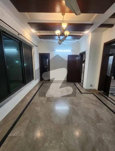 Full House Available For Rent in G11