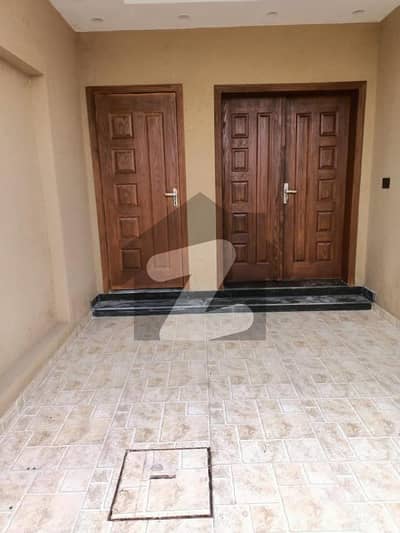 بحریہ نشیمن لاہور میں 3 کمروں کا 5 مرلہ مکان 60.0 ہزار میں کرایہ پر دستیاب ہے۔