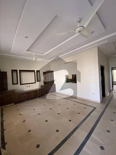 10 Marla Upper Portion With Solar Available For Rent