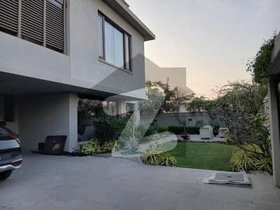 1000 Sq. Yards | Premium 2-Unit Residence DHA Karachi Phase 8 (Zone A)