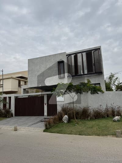 ڈی ایچ اے فیز 5 ڈی ایچ اے ڈیفینس,کراچی میں 6 کمروں کا 1 کنال مکان 23.0 کروڑ میں برائے فروخت۔