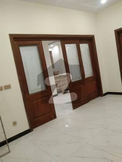 1 Kanal Ground & Lower Portion Available For Rent