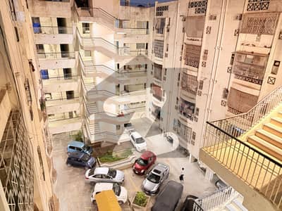 گلستانِِ جوہر ۔ بلاک 16 گلستانِ جوہر,کراچی میں 2 کمروں کا 4 مرلہ فلیٹ 50.0 ہزار میں کرایہ پر دستیاب ہے۔