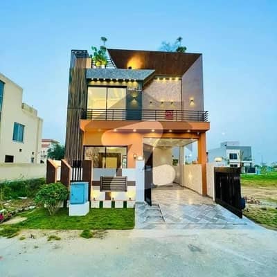 3 Years Installments Plan 5 Marla Brand New House For Sale In Park View City 3 Years Installments Plan 5 Marla Brand New House For Sale In Park View City