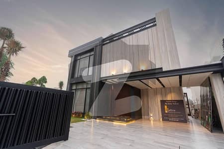 VERY CLOSE TO DHA RAYA 01 KANAL TOP NOTCH LUXURY HOUSE AVAILABLE FOR SALE