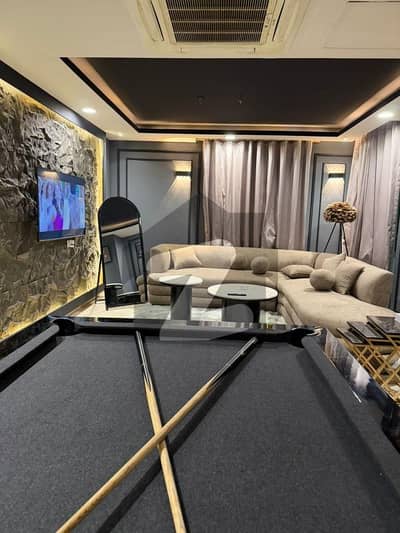 گولڈ کریسٹ مال اینڈ ریزیڈینسی ڈی ایچ اے فیز 4,ڈی ایچ اے ڈیفینس,لاہور میں 2 کمروں کا 7 مرلہ فلیٹ 4.3 کروڑ میں برائے فروخت۔