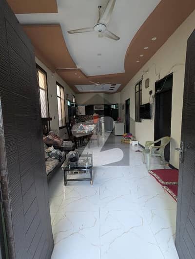 گلستانِِ جوہر ۔ بلاک اے 3 گلستانِ جوہر,کراچی میں 3 کمروں کا 8 مرلہ مکان 4.0 کروڑ میں برائے فروخت۔