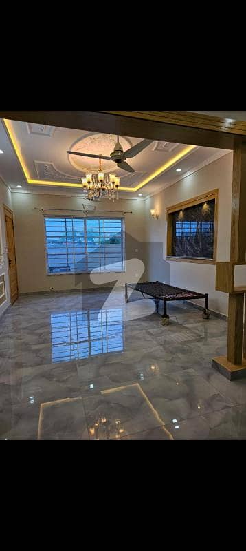 جی ۔ 13 اسلام آباد میں 3 کمروں کا 10 مرلہ زیریں پورشن 1.18 لاکھ میں کرایہ پر دستیاب ہے۔