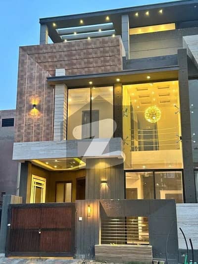 3 Years Installments Plan 3.5 Marla Brand New House For Sale In Park View City