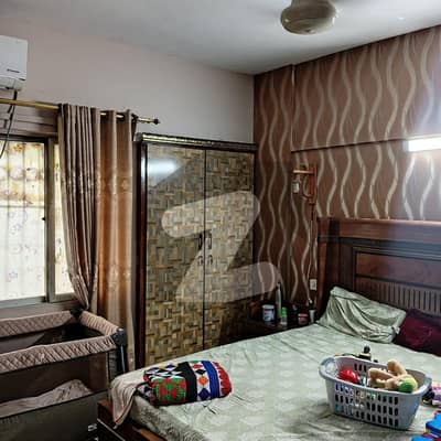 Prime Location 1650 Square Feet Flat For Sale In The Perfect Location Of Gulistan-E-Jauhar - Block 13