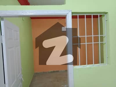 اللہ والا ٹاؤن ۔ سیکٹر 31-بی اللہ والا ٹاؤن,کورنگی,کراچی میں 2 کمروں کا 3 مرلہ فلیٹ 19.0 لاکھ میں برائے فروخت۔