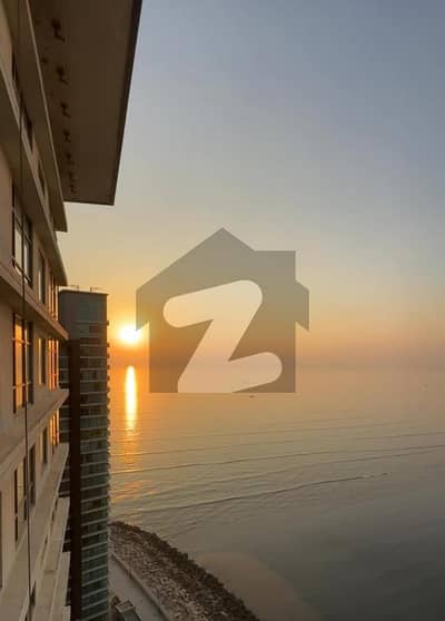 In Emaar Pearl Towers 1213 Square Feet Flat For Rent