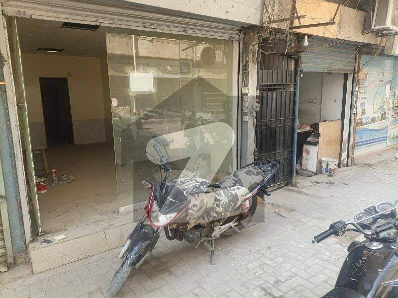 ڈی ایچ اے فیز 2 ایکسٹینشن ڈی ایچ اے ڈیفینس,کراچی میں 1 مرلہ دکان 35.0 ہزار میں کرایہ پر دستیاب ہے۔ ڈی ایچ اے فیز 2 ایکسٹینشن ڈی ایچ اے ڈیفینس,کراچی میں 1 مرلہ دکان 35.0 ہزار میں کرایہ پر دستیاب ہے۔