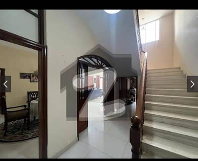 BUNGALOW FOR SALE AT 23rd STREET OF MUJAHID