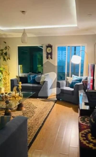 ڈپلومیٹک انکلیو اسلام آباد میں 3 کمروں کا 14 مرلہ فلیٹ 3.5 لاکھ میں کرایہ پر دستیاب ہے۔