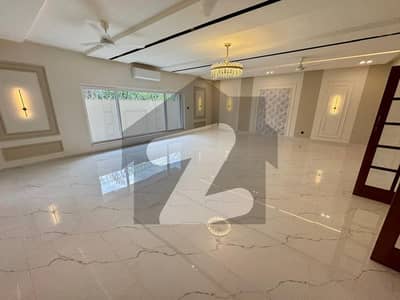 ایف ۔ 6 اسلام آباد میں 6 کمروں کا 2 کنال مکان 20.0 لاکھ میں کرایہ پر دستیاب ہے۔