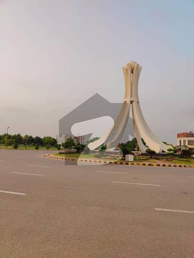 نیو لاہور سٹی ۔ فیز 2 نیو لاهور سٹی,لاہور میں 10 مرلہ کمرشل پلاٹ 3.5 کروڑ میں برائے فروخت۔