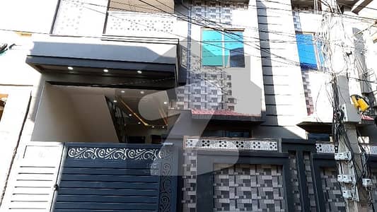 پشاور روڈ راولپنڈی میں 4 کمروں کا 6 مرلہ مکان 3.25 کروڑ میں برائے فروخت۔