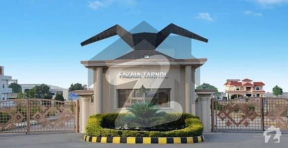 1 Kanal Dimension 60x90 Ideally Located In 1st Street Of Society, Block B