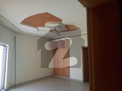 1 KANAL SLIGHTLY USED UPPER PORTION IS AVAILABLE FOR RENT ON TOP LOCATION OF NFC SOCIETY LAHORE