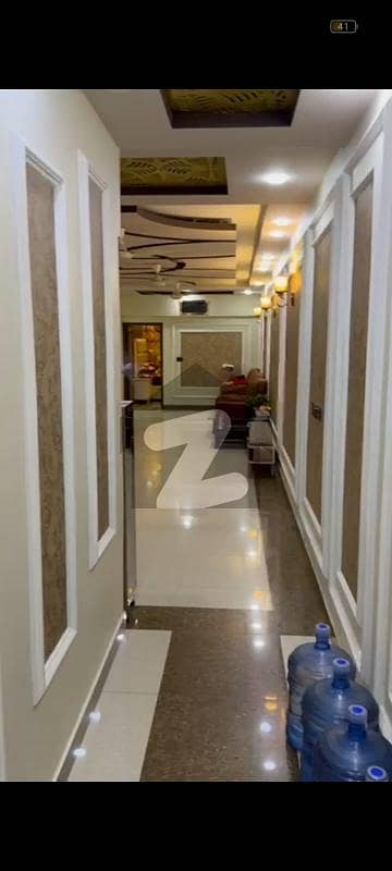 Prime Location 900 Square Feet Flat For sale In Amil Colony