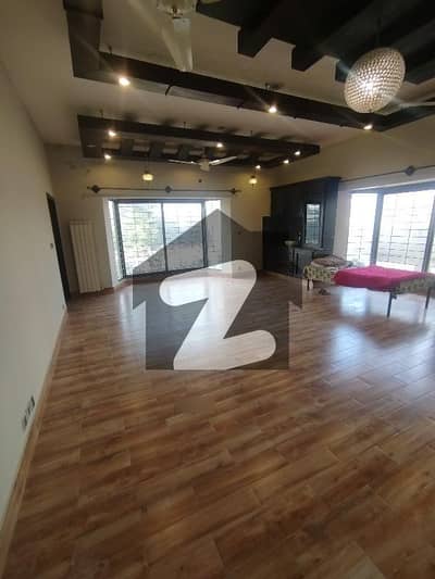 ڈی ۔ 12/4 ڈی ۔ 12,اسلام آباد میں 5 کمروں کا 14 مرلہ مکان 3.0 لاکھ میں کرایہ پر دستیاب ہے۔