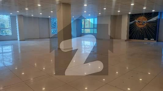 ایف ۔ 7 مرکز ایف ۔ 7,اسلام آباد میں 13 مرلہ دفتر 10.0 لاکھ میں کرایہ پر دستیاب ہے۔