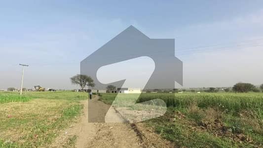 ڈی ایچ اے ڈیفینس فیز 4 ڈی ایچ اے ڈیفینس,اسلام آباد میں 1 کنال رہائشی پلاٹ 2.9 کروڑ میں برائے فروخت۔