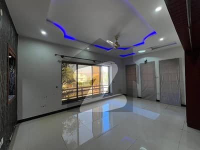 بحریہ انکلیو بحریہ ٹاؤن,اسلام آباد میں 3 کمروں کا 10 مرلہ بالائی پورشن 75.0 ہزار میں کرایہ پر دستیاب ہے۔