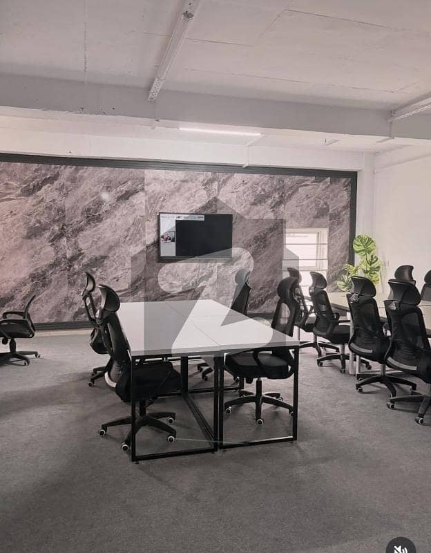 08 MARLA COMMERCIAL FULLY FURNISHED OFFICE AVAILABLE 08 MARLA COMMERCIAL FULLY FURNISHED OFFICE AVAILABLE