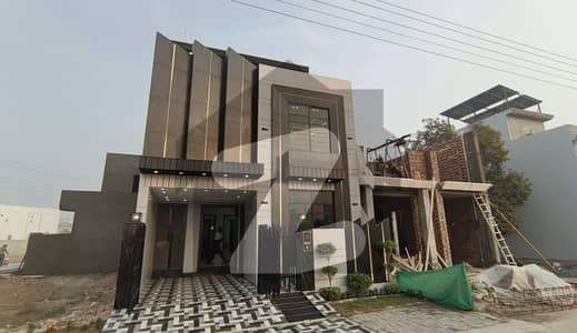 سینٹرل پارک ہاؤسنگ سکیم لاہور میں 4 کمروں کا 5 مرلہ مکان 2.18 کروڑ میں برائے فروخت۔ سینٹرل پارک ہاؤسنگ سکیم لاہور میں 4 کمروں کا 5 مرلہ مکان 2.18 کروڑ میں برائے فروخت۔