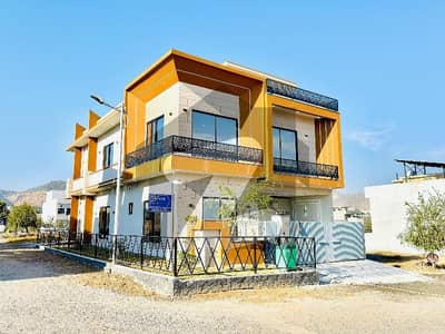 ایم پی سی ایچ ایس ۔ ملٹی گارڈنز بی ۔ 17,اسلام آباد میں 5 کمروں کا 8 مرلہ مکان 3.8 کروڑ میں برائے فروخت۔