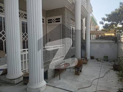 آئی ۔ 8 اسلام آباد میں 5 کمروں کا 1 کنال بالائی پورشن 2.2 لاکھ میں کرایہ پر دستیاب ہے۔