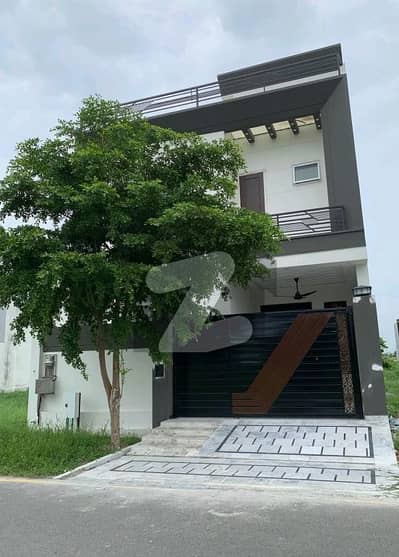 Prime Location 5 Marla House Is Available For Sale In Royal Palm City - Block H